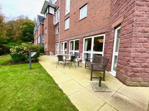 Communal Gardens- click for photo gallery